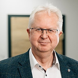 Georg Krönung - Hörakustikmeister und Inhaber Georg Krönung - Hörakustikmeister und Inhaber